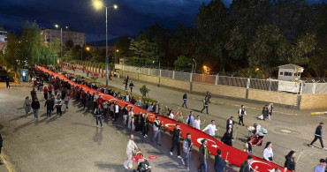 Iğdır'da Gençlik Yürüyüşü Coşkusu