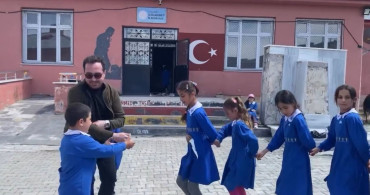 Iğdır'da Miniklerin Eğlenceli 'Şevko' Oyunu