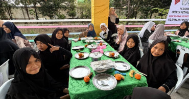 İHH Filipinler'de Dünya Yetimler Günü'nü Kutladı