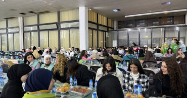 İHH, Lazkiye'de 1500 Öğrenciye İftar Verd