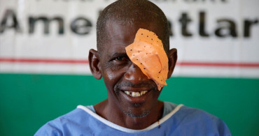 İHH'nın 2025 Yılı Katarakt Ameliyatları Raporu