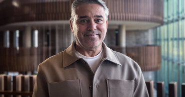 İki Kule Bir Rüya: Masalın Yenilikçi Yüzü AKM'de