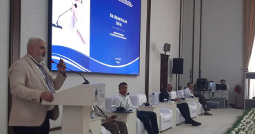 İlahiyat Fakültesi dekan yardımcısı doç. dr. Ertaş, uluslararası İslam medeniyeti forumunda BEUN'u başarıyla temsil etti