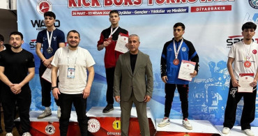 İlkadımlı Sporcular Turnuvalardan 12 Madalya İle Döndü