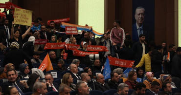 İnan'dan Gaziantep'te Sert Eleştiriler