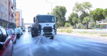 İncirliova anayolunda temizlik çalışmaları tamamlandı