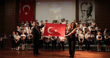 İncirliova'da Minik Seslerden Duygu Dolu Türkü Şöleni