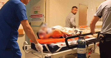 İnegöl'de İş Kazası: Demir Parçasının Başına Düşmesiyle Yaralandı