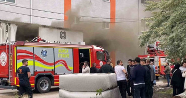 İnegöl'de Koltuk Fabrikasında Yangın