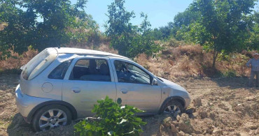 İnegöl'de kontrolden çıkan otomobil meyve bahçesine uçtu: 4 yaralı