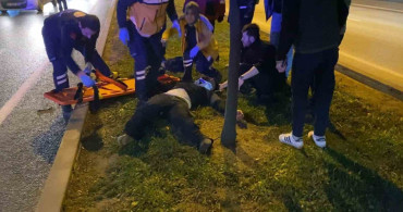 İnegöl'de Telefonunu Alırken Otomobilin Çarptığı Adam Ağır Yaralandı