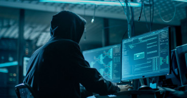 İngiliz basınından flaş iddia: İngiltere Savunma Bakanlığı’nın sistemi hacklendi