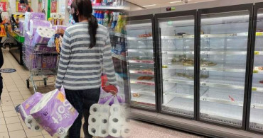 İngiltere'de Koronavirüs Salgınında 2. Dalga Korkusu Market Raflarını Boşalttırdı