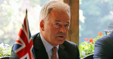 İngiltere'nin Avrupa Bakanı Alan Duncan İstifa Etti