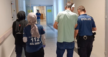 İnşaattan Düşen Malzeme Yaya Yaraladı