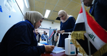 Irak'ta Genel Seçimlerin Oy Verme Süreci Başladı