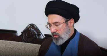İran Dini Lideri Hamaney'den Bayram Mesajı: "Körfez ABD üsleri için artık güvenli kalkan olamayacak"