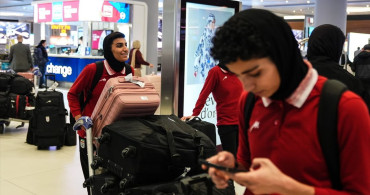 İran Kadın Futbol Takımı Türkiye'ye Varış Yaptı