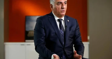 İran’da Sokaklar Kaynarken Pehlevi Sahneye Çıktı: “Rejim Çatırdı, Demokratik Geçişe Hazırız”