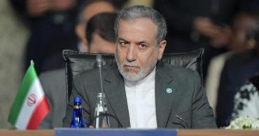 İran’dan Zelenskiy'e: 'Dünya aptal palyaçolardan bıktı'