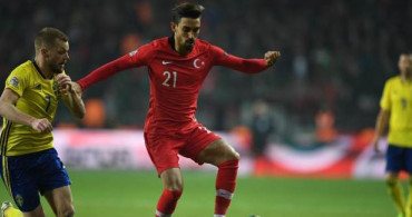 İrfan Can Kahveci Koronavirüs Sebebiyle Milli Takım Kadrosundan Çıkarıldı