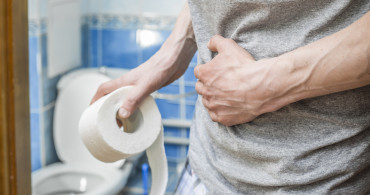 İshal belirtileri nelerdir, nasıl geçer? Evde doğal yollarla ishal kesen şeyler