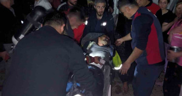 İskenderun'daki Konteyner Yangınında İki Kişi Dumandan Etkilendi