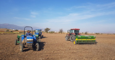 İslahiye Ovası'nda Buğday Ekimi Başladı