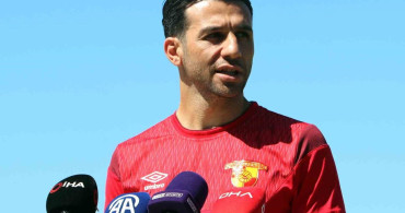 İsmail Köybaşı, Göztepe'de profesyonel futbol kariyerini sonlandırdı