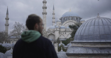 İspanyol Genç Adria Calafell, Filistin Direnişinden İlham Alarak Müslüman Oldu