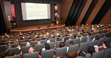 Isparta Belediyesi, KPSS adaylarına ücretsiz eğitim kampı düzenliyor
