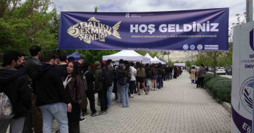Isparta'da Balık Ekmek Şenliği Coşkusu