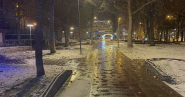 Isparta'da Kar Yağışı Etkisini Gösterdi