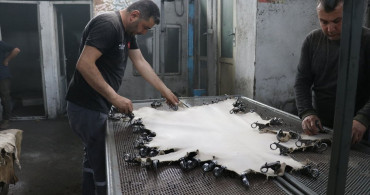 Isparta'da Üretilen Keçi Derileri Dünyaya Açılıyor