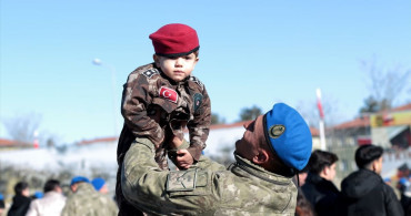 Isparta'da Uzman Erbaş ve Sözleşmeli Erler Mezuniyet Töreni