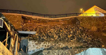 İspir'de Heyelan: 2 Konut Tedbir Amaçlı Tahliye Edildi