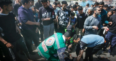 İsrail Gazze’de Hastane Yakınına Saldırı Düzenledi: 6 Filistinli Yaralandı