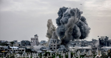 İsrail Ordusu Gazze'de Hava Saldırısı Düzenledi