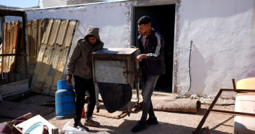 İsrail'in Batı Şeria'daki Saldırıları 11 Aileyi Yerinden Etti