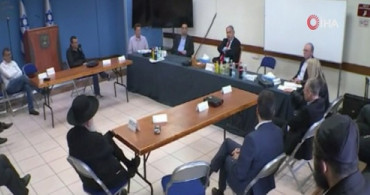 İsrailli Bakanlar, Kabine Toplantısında 1 Metrelik Arayla Oturdu