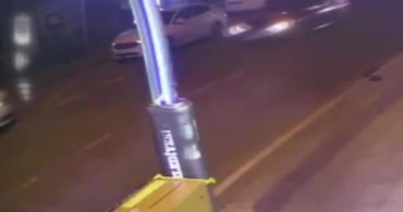 İstanbul Beşiktaş'taki Saldırganların Kullandığı Araç Kiralama Noktasından Ayrılıyor