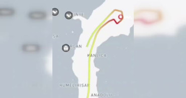 İstanbul Boğazı'nda Gemi Arızası Trafiği Durdurdu