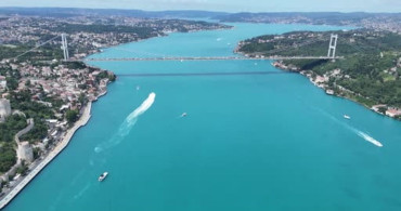 İstanbul Boğazı'nın Turkuaz Güzelliği Havadan Görüntülendi