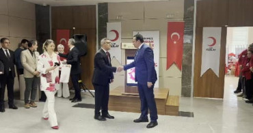İstanbul Bölge Adliye Mahkemesi'nde Kan Bağışına Teşekkür Plaketi