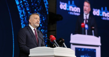 İstanbul EdUnion Forum 2026 başladı: Belirsizlikleri güvene dönüştürecek yegane formül emek dayanışmasıdır