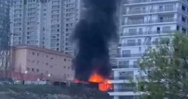İstanbul Esenyurt'ta korkutan yangın: Markete ait depoda yangın çıktı