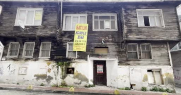 İstanbul Fatih'te İzinsiz Kazı Operasyonu