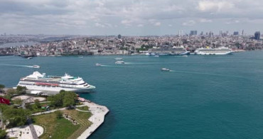 İstanbul Limanlarında Dev Kruvaziyer Gemileri Yoğunluğu