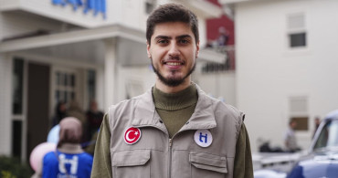 İstanbul Sokaklarında Ramazan Coşkusu: Yetim Vakfı Etkinliği