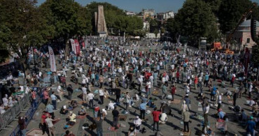 İstanbul Valiliği Açıkladı: Ayasofya Camii'ne Girişler Durduruldu